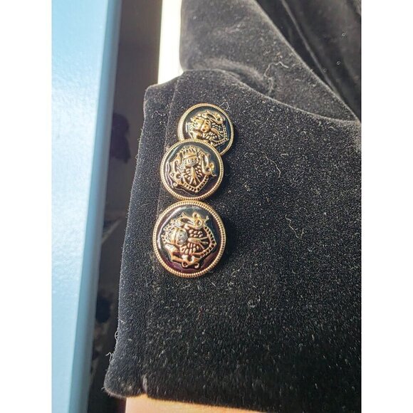 Black Velvet Blazer Jacket With Red Lining & Gold Button Details By Yuan Lu - Picture 6 of 16